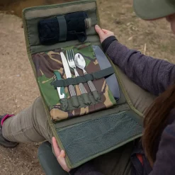 Trakker DPM Etui, Mit 1-Speiseset -Trakker Online-Shop ad trakker compact food set dpm lifestyle 2