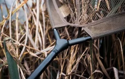 Trakker Defy Kescher 12 Trakker Defy Kescher -Trakker Online-Shop defy landing net ls02 2